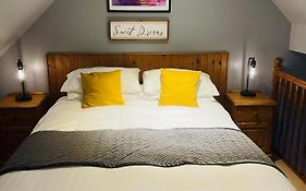 The Rowanberry Suite At Rowan Cottage